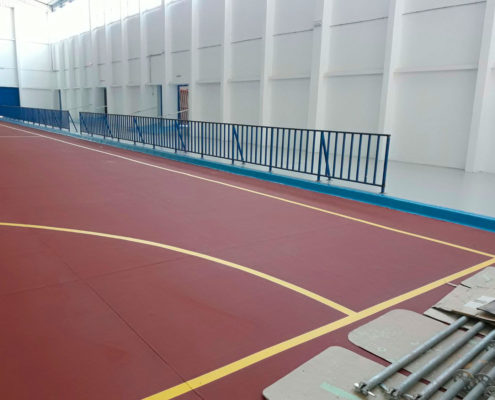 Pista polideportiva con resina deportiva Maxfloor Sport System