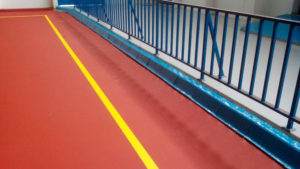 Pista polideportiva con resina deportiva Maxfloor Sport System