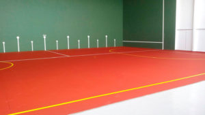 Pista polideportiva con resina deportiva Maxfloor Sport System